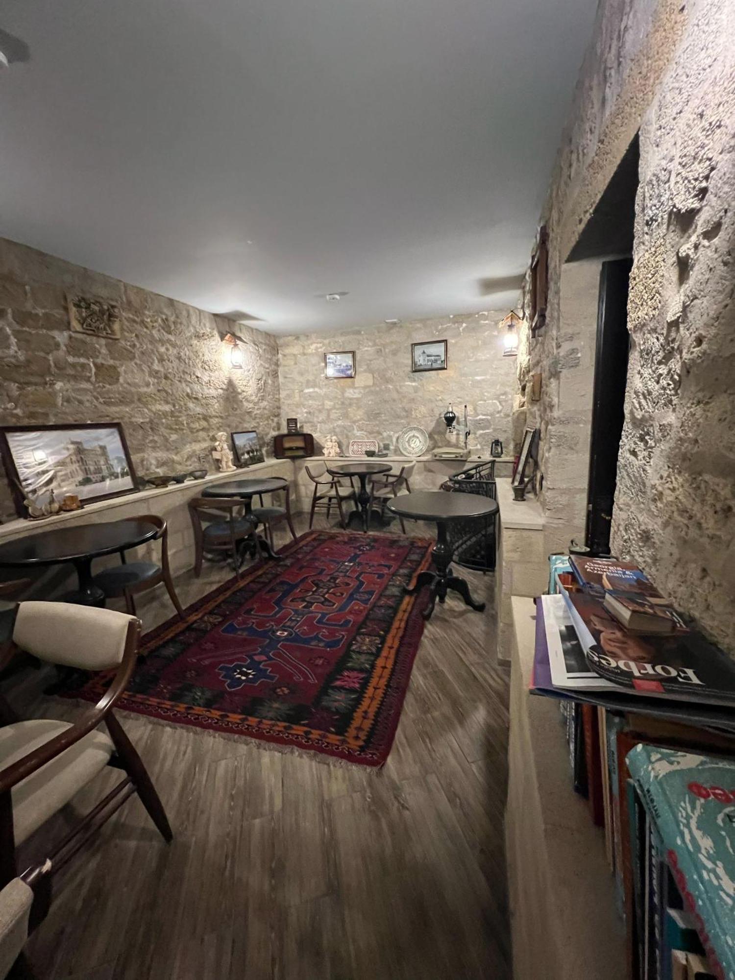 Sazeli Old Baku Hotel Екстер'єр фото